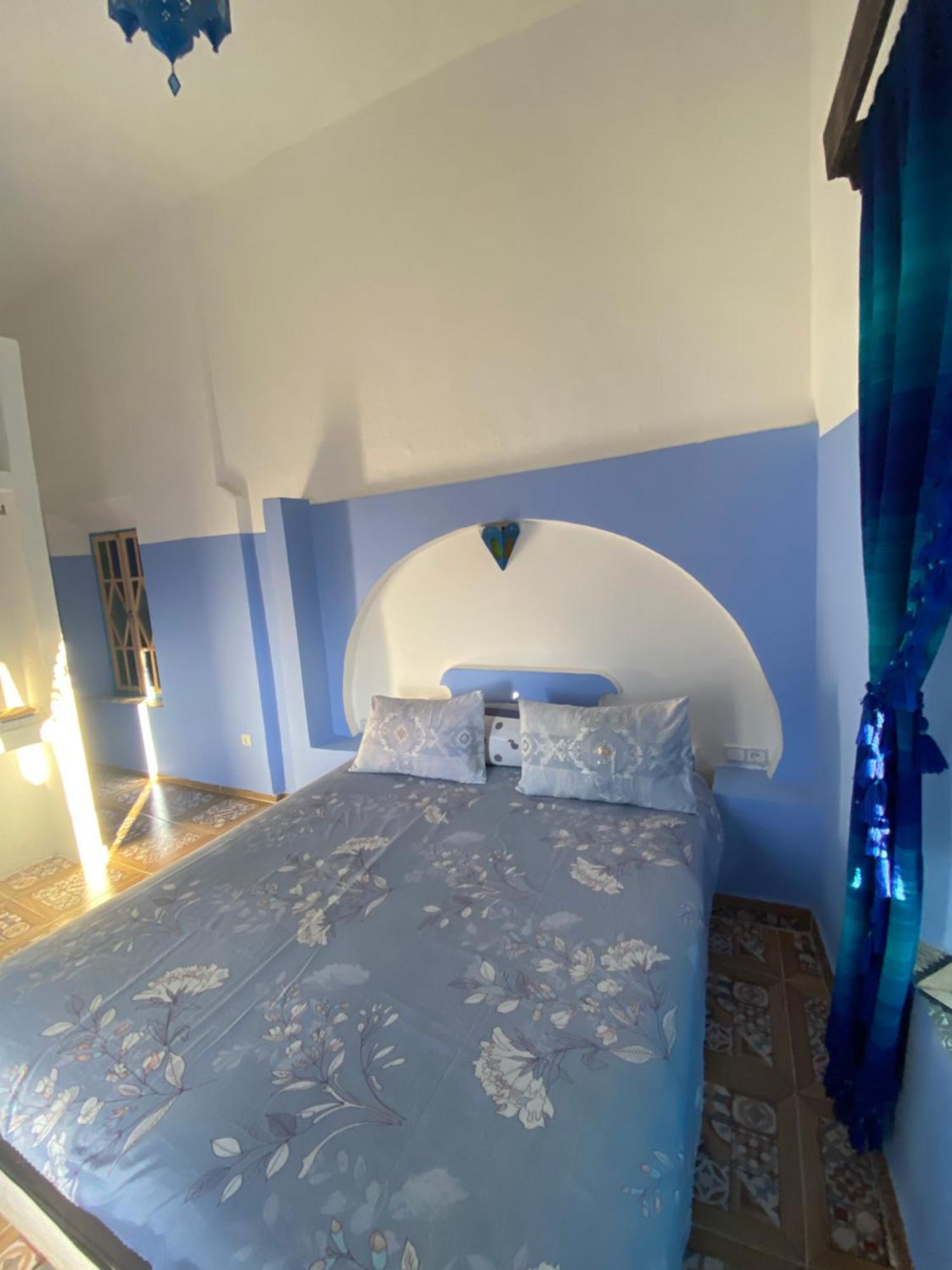 Hotel Ahrazem Chefchaouen Exterior photo